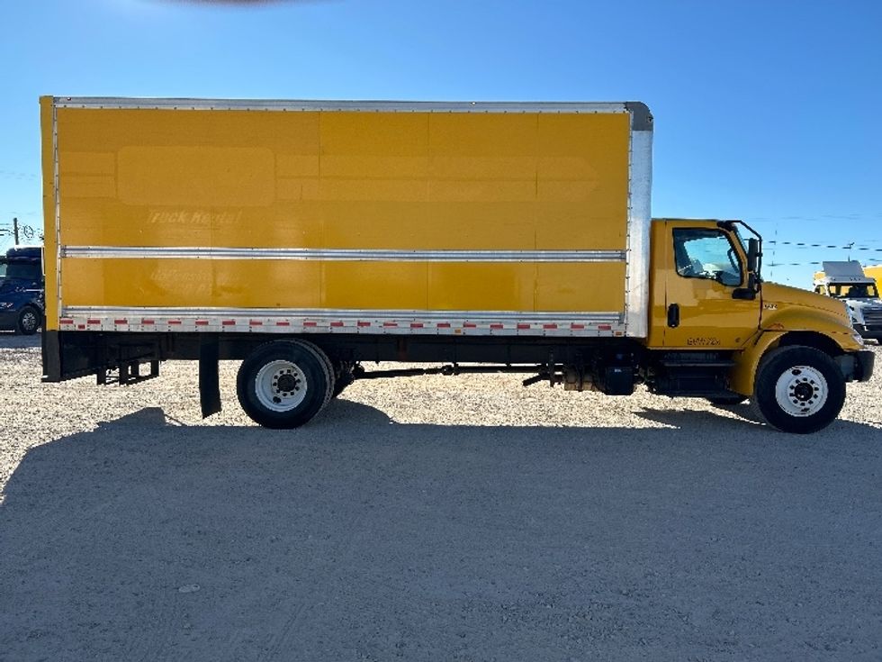 Medium Duty Box Truck-Light and Medium Duty Trucks-International-2020-MV607-Amarillo-TX-185,652\n\t\tmiles-$ 31,000 - Image 15