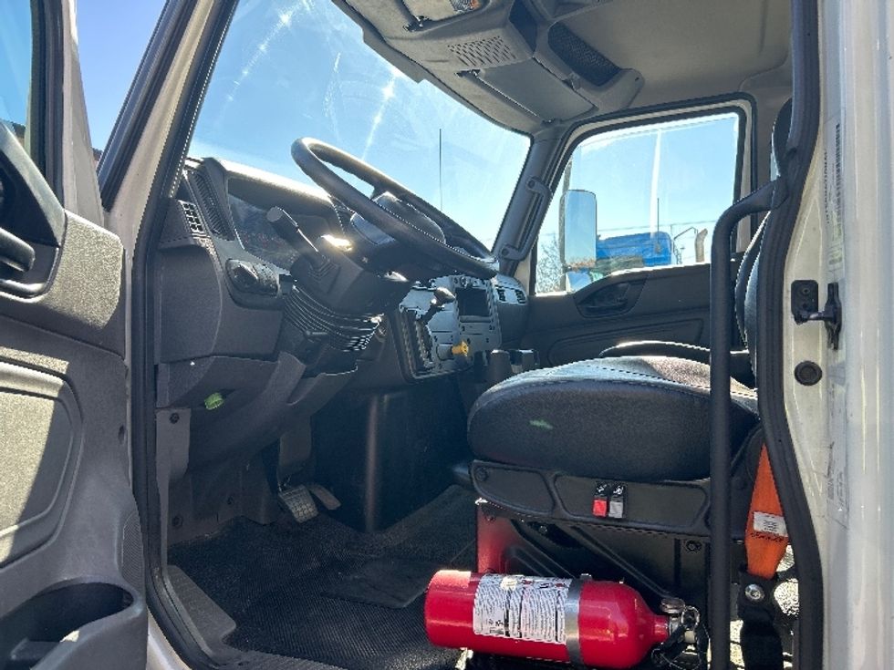 Medium Duty Box Truck-Light and Medium Duty Trucks-International-2020-MV607-Anderson-SC-65,754\n\t\tmiles-$ 59,750 - Image 15