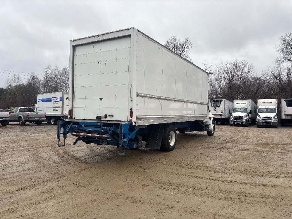 Medium Duty Box Truck-Light and Medium Duty Trucks-International-2020-MV607-Asheville-NC-264,400\n\t\tmiles-$ 36,500 - Image 13