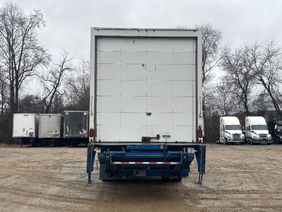 Medium Duty Box Truck-Light and Medium Duty Trucks-International-2020-MV607-Asheville-NC-264,400\n\t\tmiles-$ 36,500 - Image 7