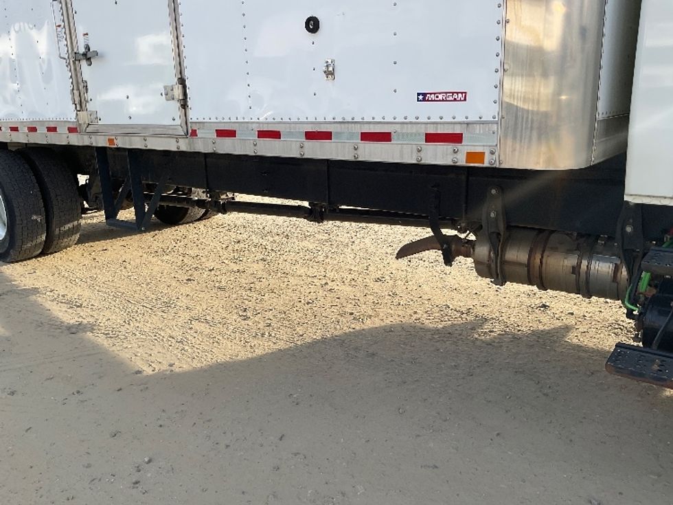 Medium Duty Box Truck-Light and Medium Duty Trucks-International-2020-MV607-Asheville-NC-82,824\n\t\tmiles-$ 49,250 - Image 12