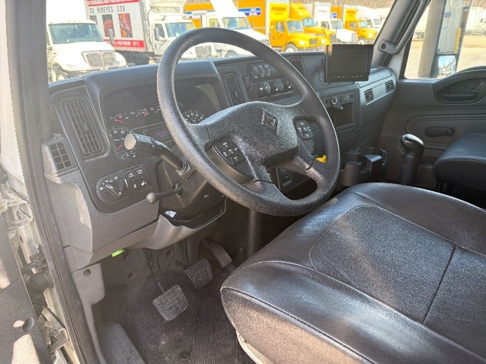 Medium Duty Box Truck-Light and Medium Duty Trucks-International-2020-MV607-Asheville-NC-82,824\n\t\tmiles-$ 49,250 - Image 22