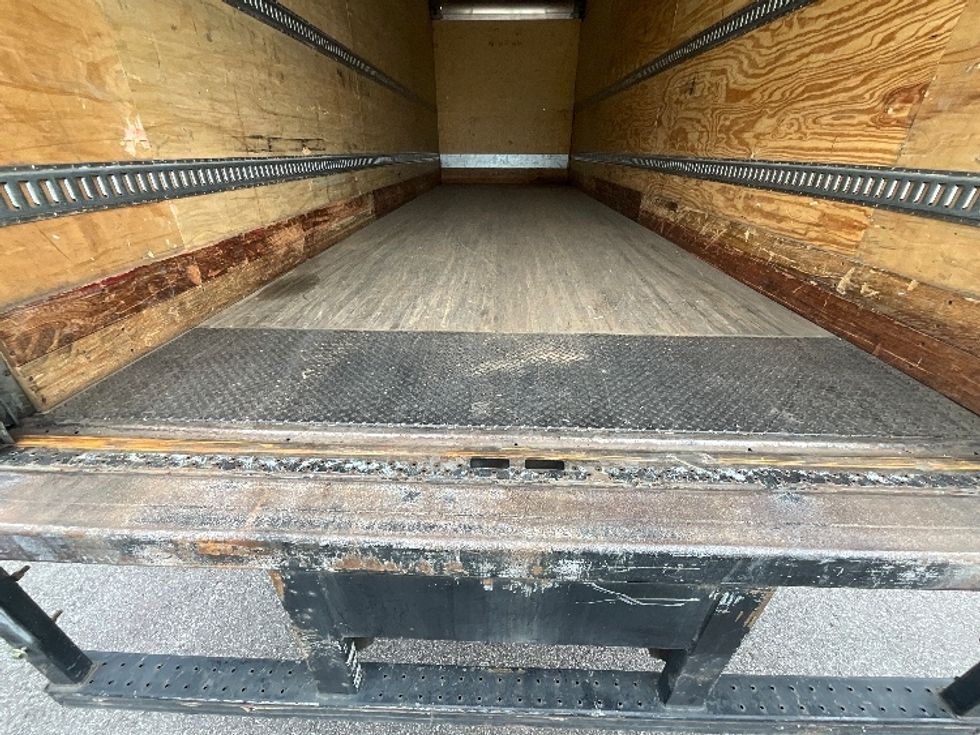 Medium Duty Box Truck-Light and Medium Duty Trucks-International-2020-MV607-Atlanta (Forest Park)-GA-67,490\n\t\tmiles-$ 63,000 - Image 10