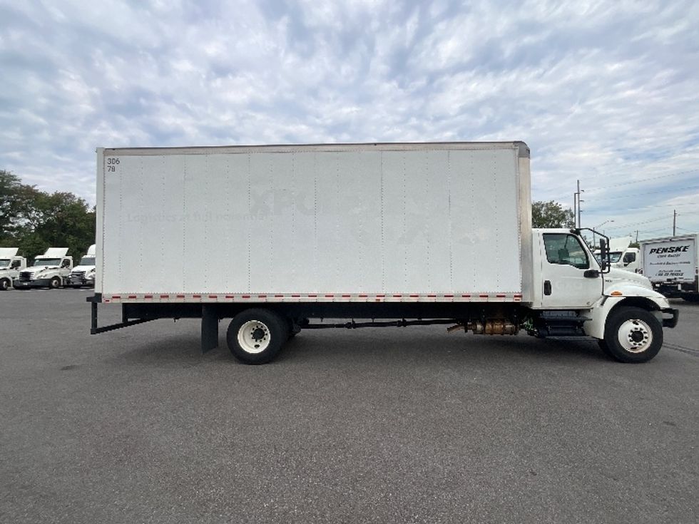 Medium Duty Box Truck-Light and Medium Duty Trucks-International-2020-MV607-Atlanta (Forest Park)-GA-67,490\n\t\tmiles-$ 63,000 - Image 15