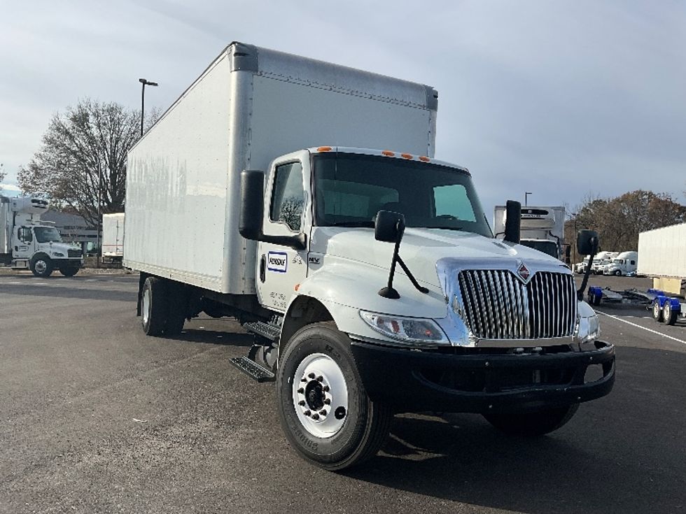 Medium Duty Box Truck-Light and Medium Duty Trucks-International-2020-MV607-Atlanta-GA-109,965\n\t\tmiles-$ 69,750 - Image 1