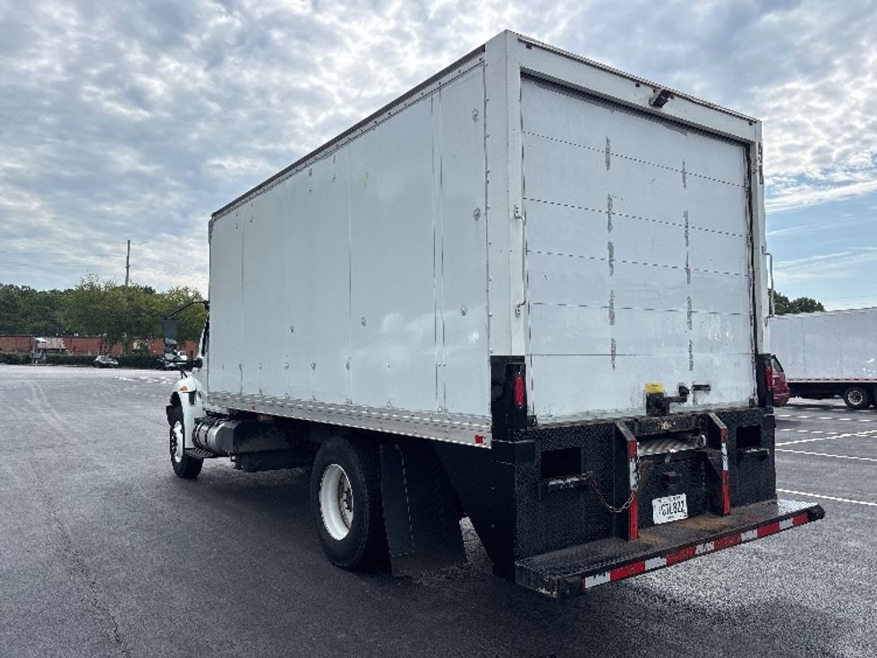 Medium Duty Box Truck-Light and Medium Duty Trucks-International-2020-MV607-Atlanta-GA-114,278\n\t\tmiles-$ 41,000 - Image 6