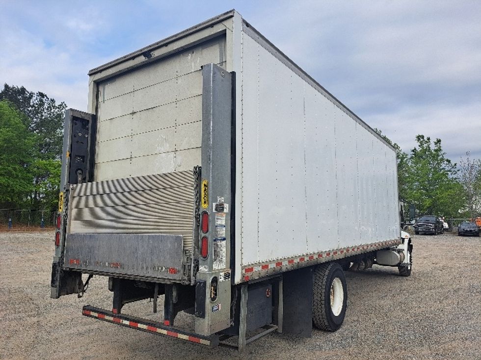 Medium Duty Box Truck-Light and Medium Duty Trucks-International-2020-MV607-Atlanta-GA-320,440\n\t\tmiles-$ 27,500 - Image 13