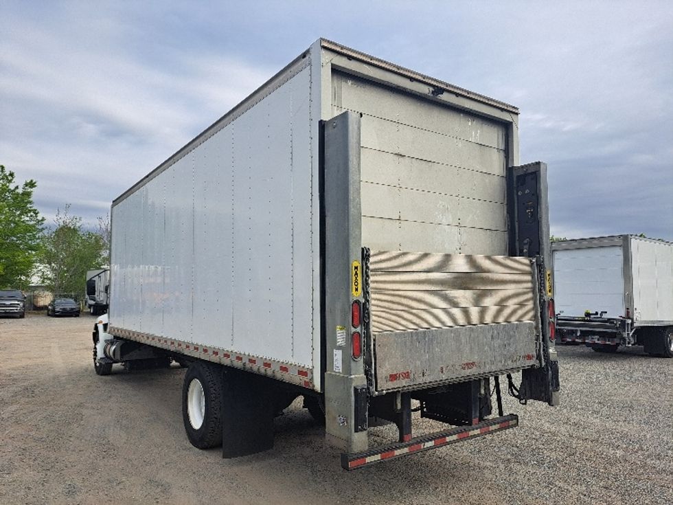 Medium Duty Box Truck-Light and Medium Duty Trucks-International-2020-MV607-Atlanta-GA-320,440\n\t\tmiles-$ 27,500 - Image 6