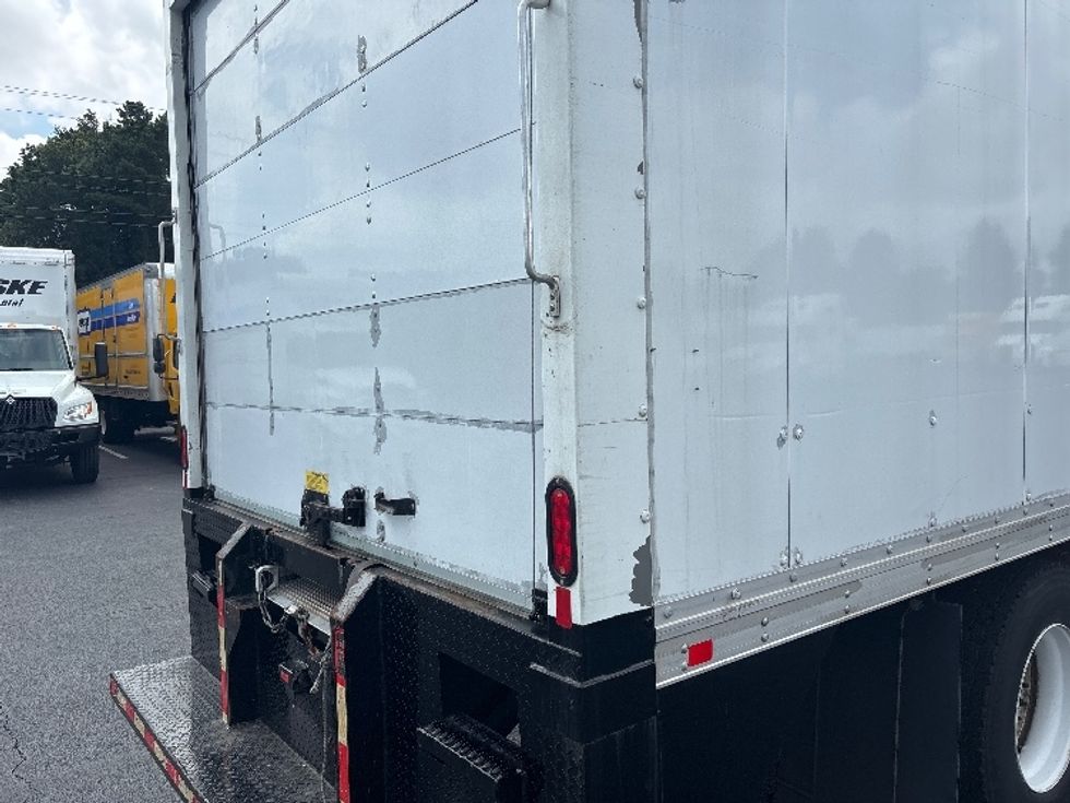 Medium Duty Box Truck-Light and Medium Duty Trucks-International-2020-MV607-Atlanta-GA-68,522\n\t\tmiles-$ 45,250 - Image 26