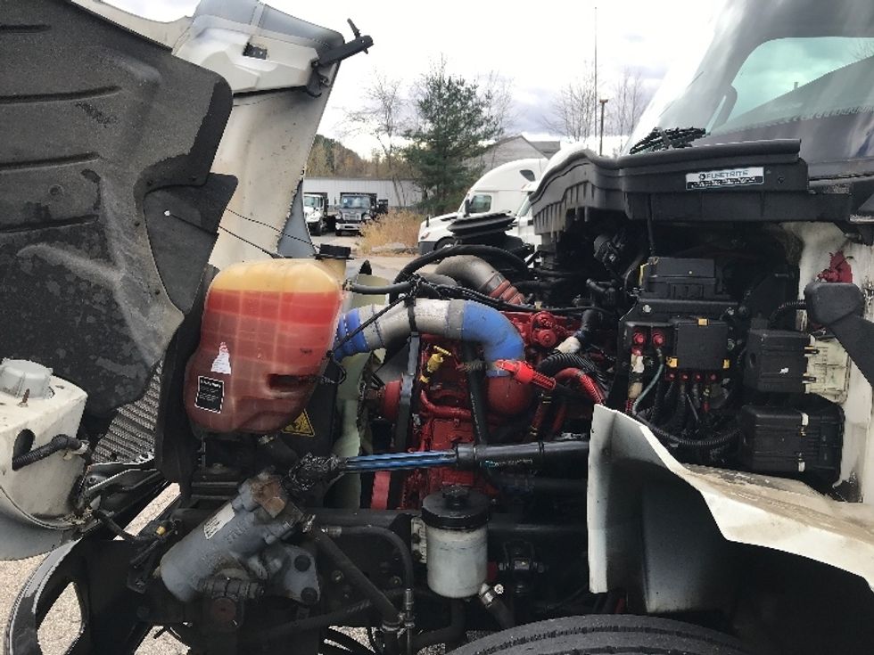 Medium Duty Box Truck-Light and Medium Duty Trucks-International-2020-MV607-Auburn-MA-22,073\n\t\tmiles-$ 55,750 - Image 21