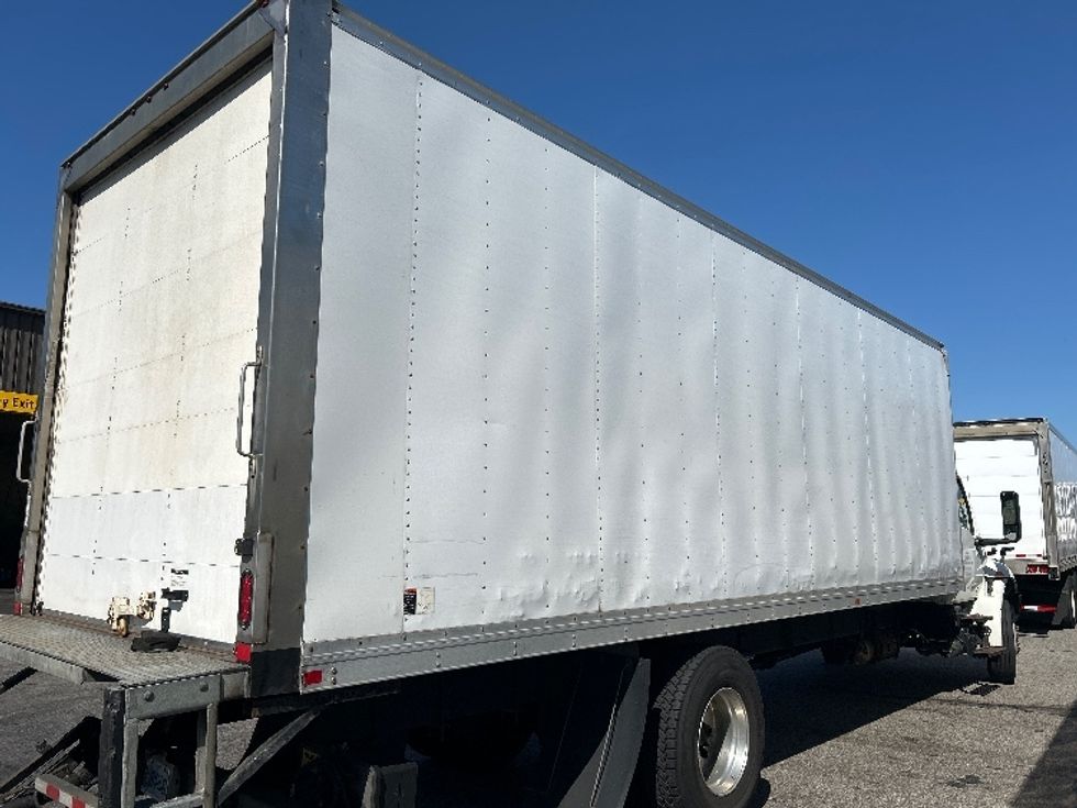 Medium Duty Box Truck-Light and Medium Duty Trucks-International-2020-MV607-Auburn-MA-245,302\n\t\tmiles-$ 29,000 - Image 13