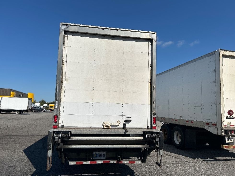 Medium Duty Box Truck-Light and Medium Duty Trucks-International-2020-MV607-Auburn-MA-245,302\n\t\tmiles-$ 29,000 - Image 7
