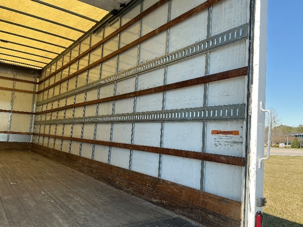 Medium Duty Box Truck-Light and Medium Duty Trucks-International-2020-MV607-Augusta-GA-232,037\n\t\tmiles-$ 43,500 - Image 12