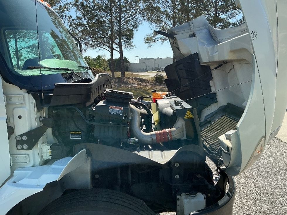 Medium Duty Box Truck-Light and Medium Duty Trucks-International-2020-MV607-Augusta-GA-232,037\n\t\tmiles-$ 43,500 - Image 22
