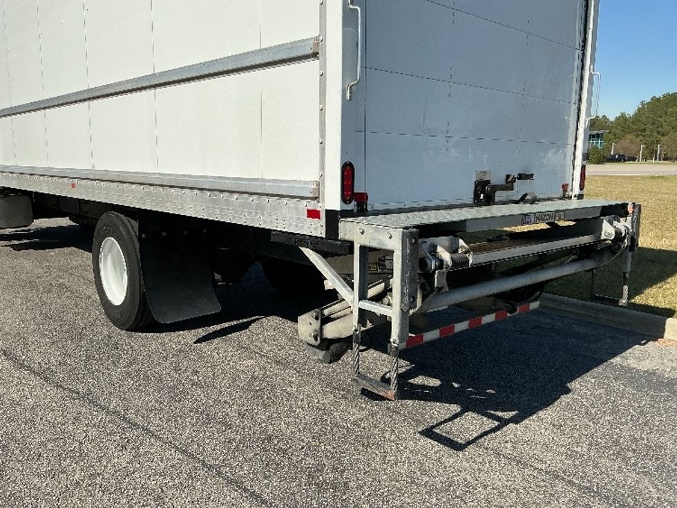 Medium Duty Box Truck-Light and Medium Duty Trucks-International-2020-MV607-Augusta-GA-232,037\n\t\tmiles-$ 43,500 - Image 24