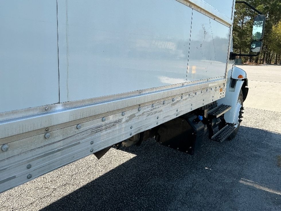 Medium Duty Box Truck-Light and Medium Duty Trucks-International-2020-MV607-Augusta-GA-232,037\n\t\tmiles-$ 43,500 - Image 27