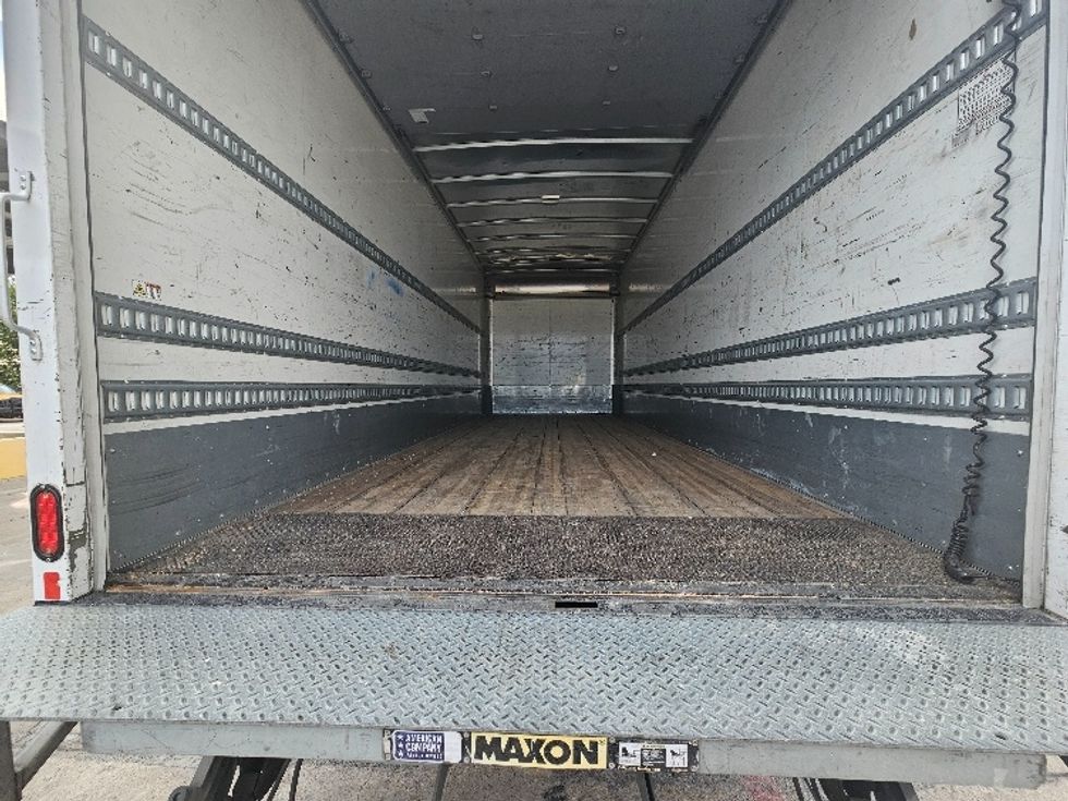 Medium Duty Box Truck-Light and Medium Duty Trucks-International-2020-MV607-Austin-TX-80,000\n\t\tmiles-$ 64,250 - Image 10