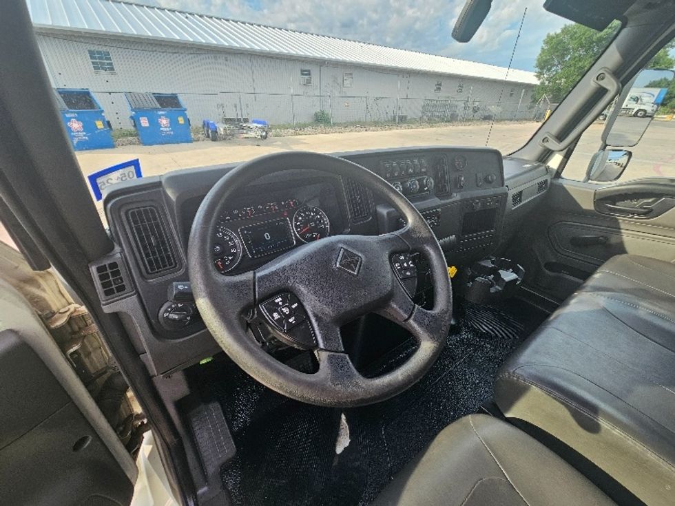 Medium Duty Box Truck-Light and Medium Duty Trucks-International-2020-MV607-Austin-TX-80,000\n\t\tmiles-$ 64,250 - Image 17