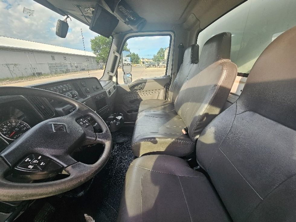Medium Duty Box Truck-Light and Medium Duty Trucks-International-2020-MV607-Austin-TX-80,000\n\t\tmiles-$ 64,250 - Image 19