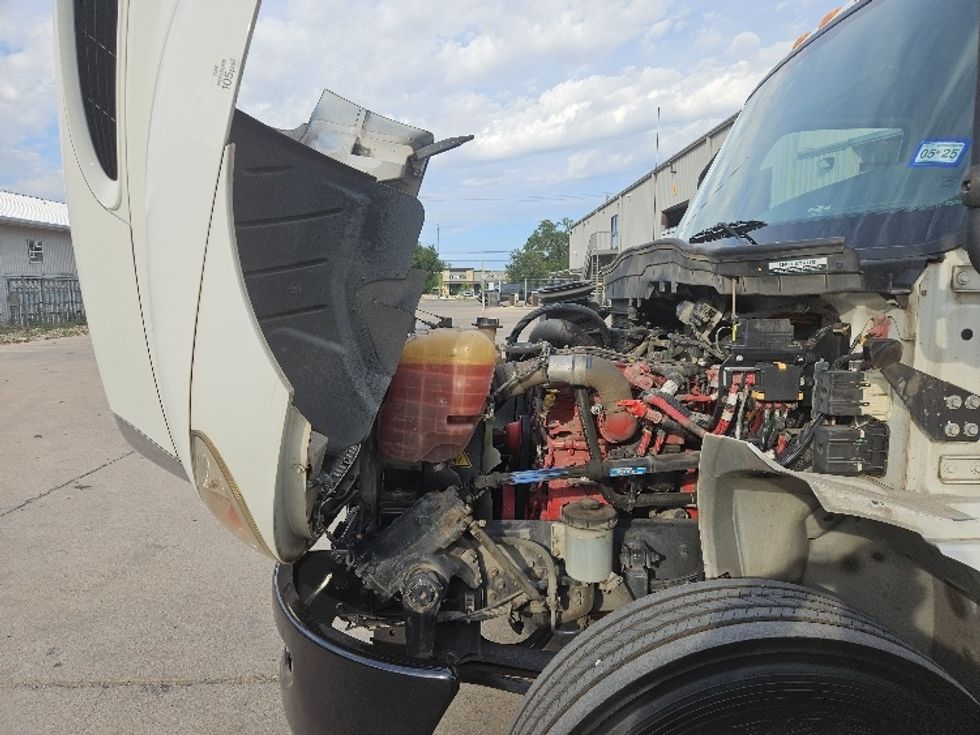 Medium Duty Box Truck-Light and Medium Duty Trucks-International-2020-MV607-Austin-TX-80,000\n\t\tmiles-$ 64,250 - Image 24