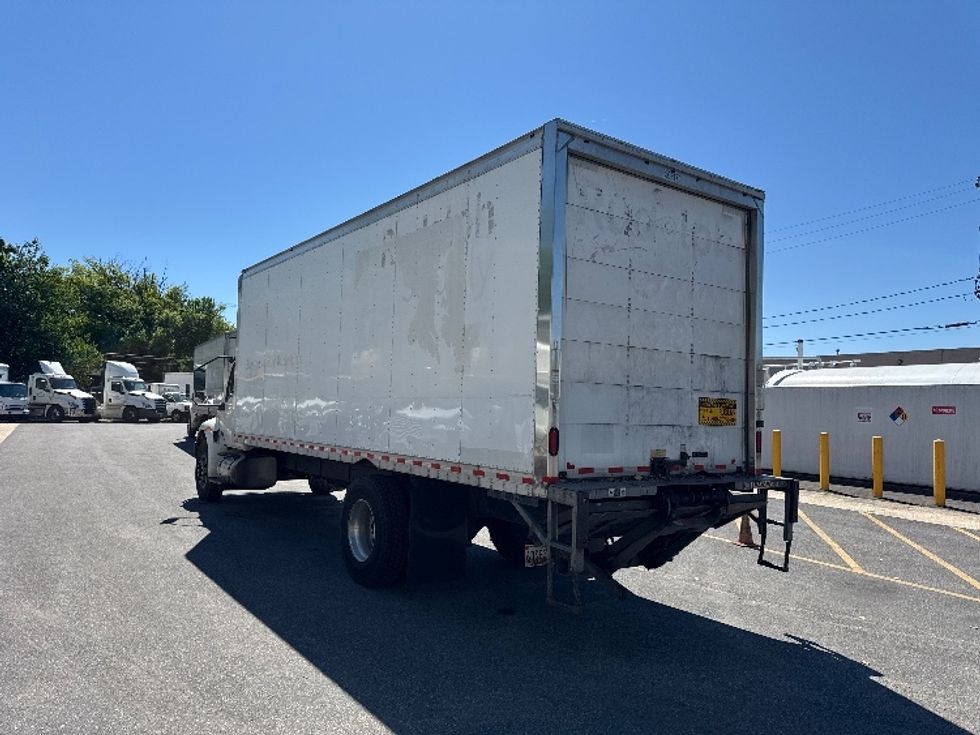 Medium Duty Box Truck-Light and Medium Duty Trucks-International-2020-MV607-Baltimore-MD-139,230\n\t\tmiles-$ 58,000 - Image 6
