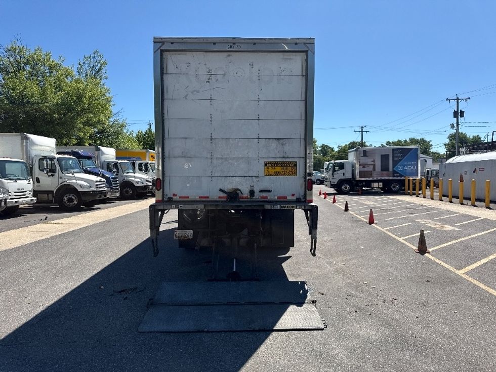 Medium Duty Box Truck-Light and Medium Duty Trucks-International-2020-MV607-Baltimore-MD-139,230\n\t\tmiles-$ 58,000 - Image 9