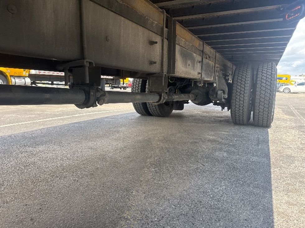 Medium Duty Box Truck-Light and Medium Duty Trucks-International-2020-MV607-Baltimore-MD-318,675\n\t\tmiles-$ 26,250 - Image 5
