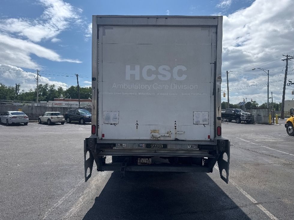 Medium Duty Box Truck-Light and Medium Duty Trucks-International-2020-MV607-Baltimore-MD-318,675\n\t\tmiles-$ 26,250 - Image 7