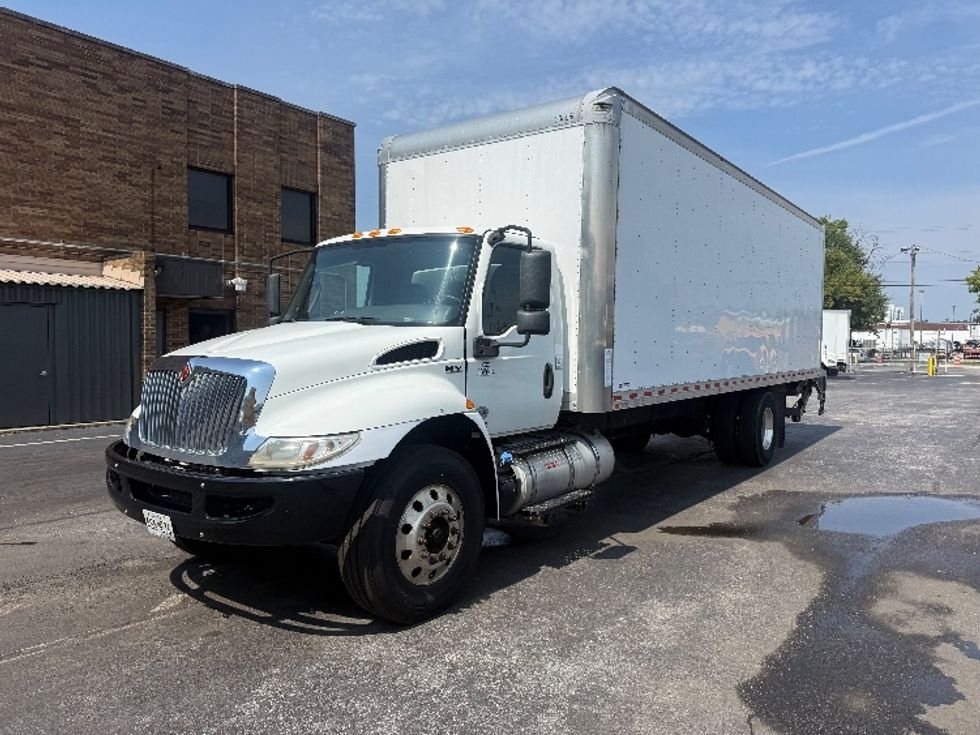 Medium Duty Box Truck-Light and Medium Duty Trucks-International-2020-MV607-Baltimore-MD-74,029\n\t\tmiles-$ 64,000 - Image 3