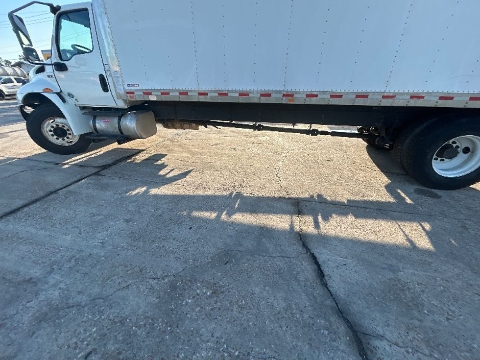 Medium Duty Box Truck-Light and Medium Duty Trucks-International-2020-MV607-Beaumont-TX-264,816\n\t\tmiles-$ 38,000 - Image 5