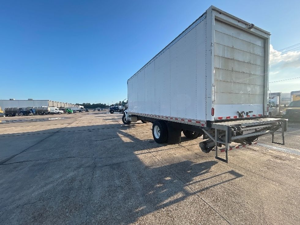 Medium Duty Box Truck-Light and Medium Duty Trucks-International-2020-MV607-Beaumont-TX-264,816\n\t\tmiles-$ 38,000 - Image 6