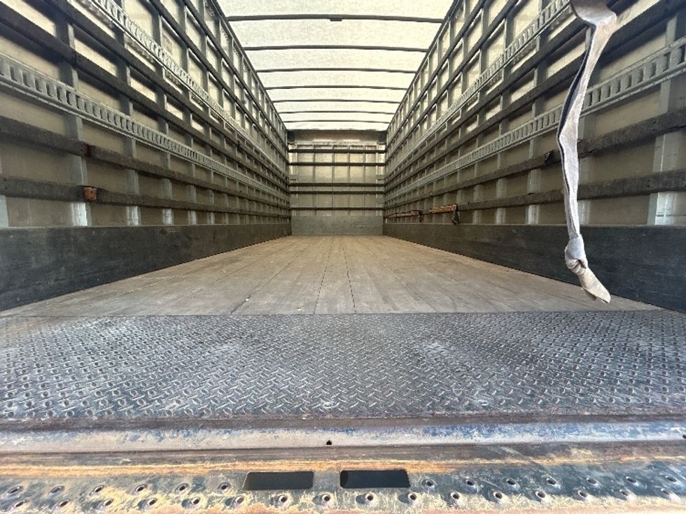 Medium Duty Box Truck-Light and Medium Duty Trucks-International-2020-MV607-Beaumont-TX-264,816\n\t\tmiles-$ 38,000 - Image 8