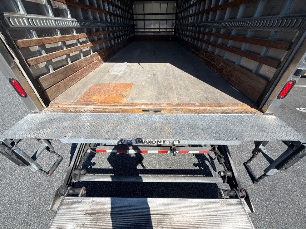 Medium Duty Box Truck-Light and Medium Duty Trucks-International-2020-MV607-Belcamp-MD-254,906\n\t\tmiles-$ 45,750 - Image 10