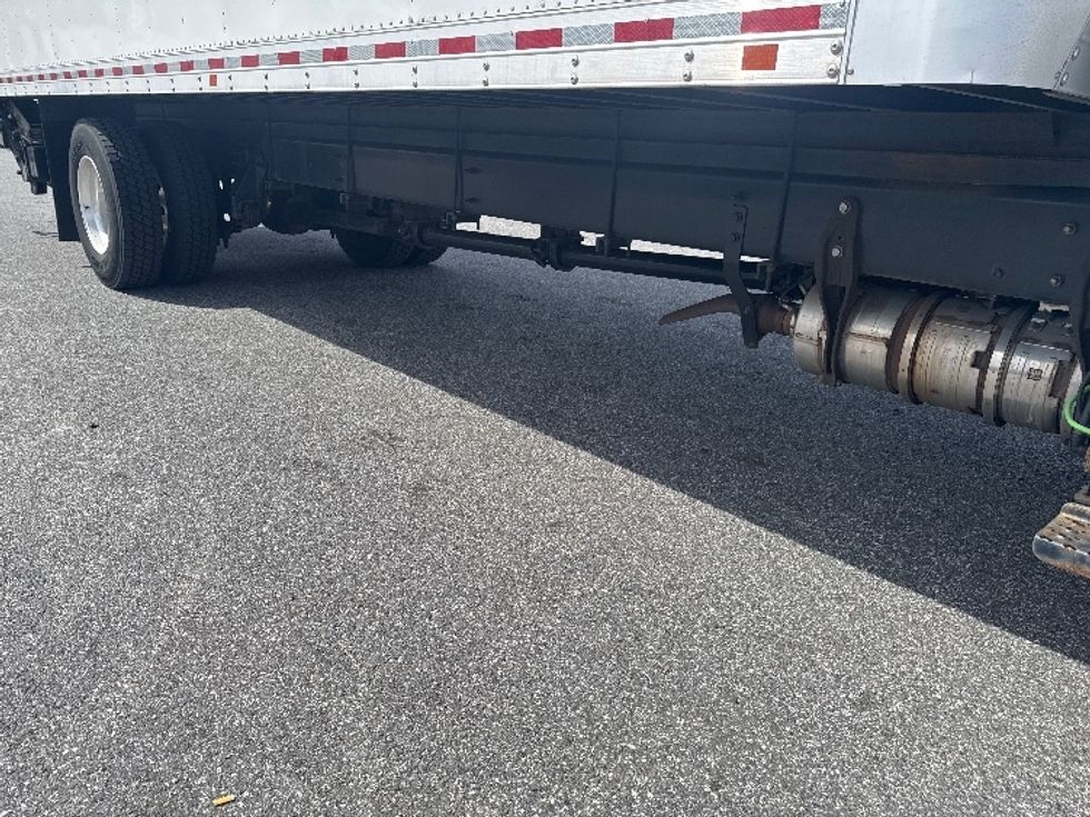 Medium Duty Box Truck-Light and Medium Duty Trucks-International-2020-MV607-Belcamp-MD-261,614\n\t\tmiles-$ 24,750 - Image 11