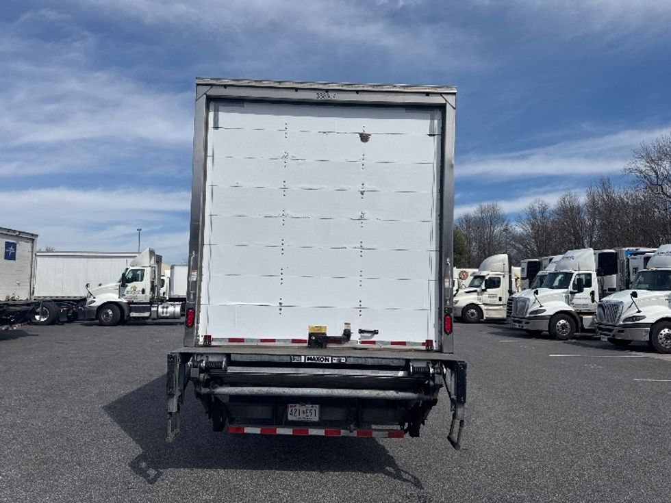 Medium Duty Box Truck-Light and Medium Duty Trucks-International-2020-MV607-Belcamp-MD-261,614\n\t\tmiles-$ 24,750 - Image 7