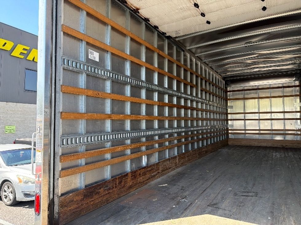 Medium Duty Box Truck-Light and Medium Duty Trucks-International-2020-MV607-Belcamp-MD-314,024\n\t\tmiles-$ 21,750 - Image 11