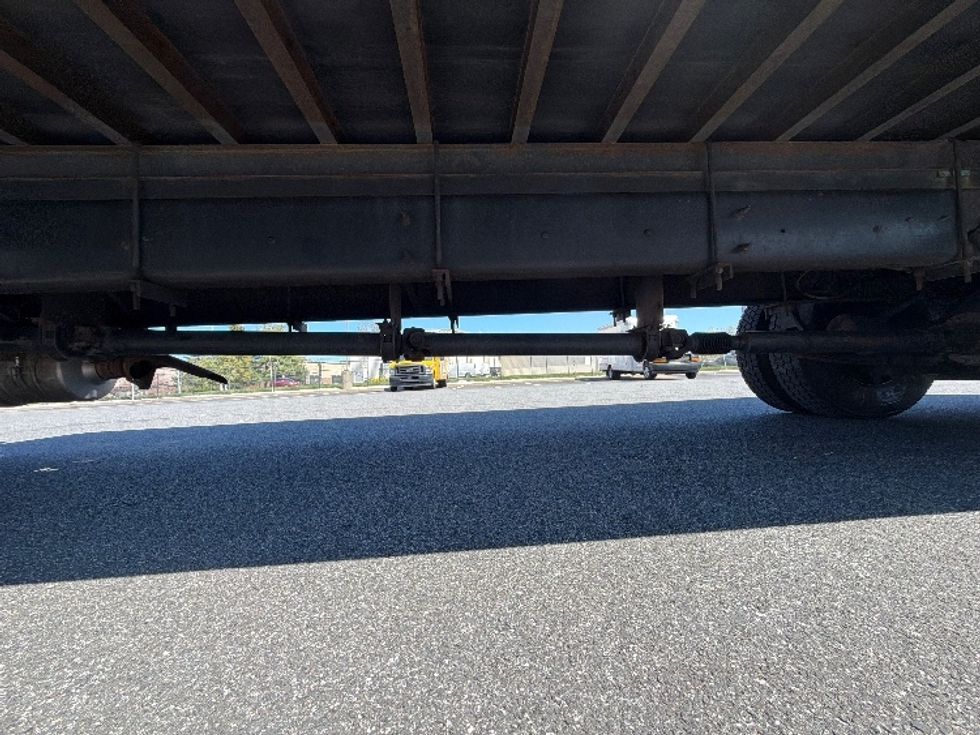 Medium Duty Box Truck-Light and Medium Duty Trucks-International-2020-MV607-Belcamp-MD-314,024\n\t\tmiles-$ 21,750 - Image 5