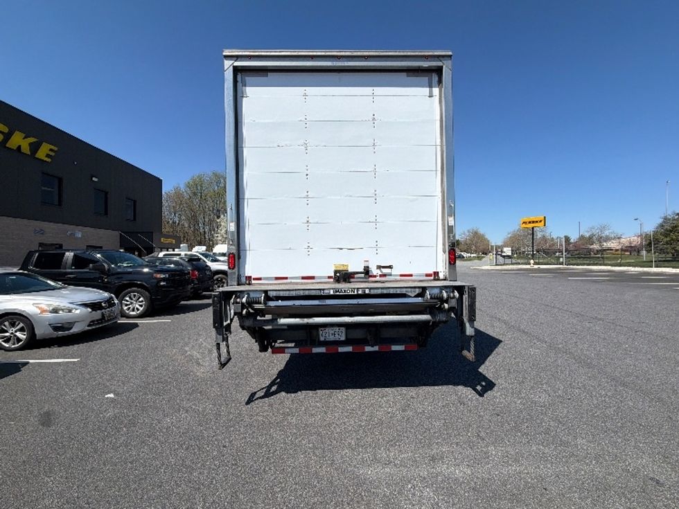 Medium Duty Box Truck-Light and Medium Duty Trucks-International-2020-MV607-Belcamp-MD-314,024\n\t\tmiles-$ 21,750 - Image 7