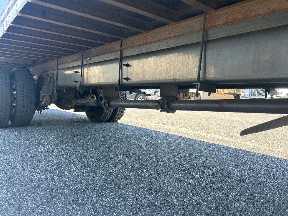 Medium Duty Box Truck-Light and Medium Duty Trucks-International-2020-MV607-Belcamp-MD-324,866\n\t\tmiles-$ 20,500 - Image 14