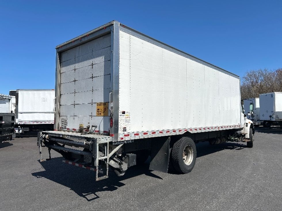 Medium Duty Box Truck-Light and Medium Duty Trucks-International-2020-MV607-Belcamp-MD-354,122\n\t\tmiles-$ 22,250 - Image 13