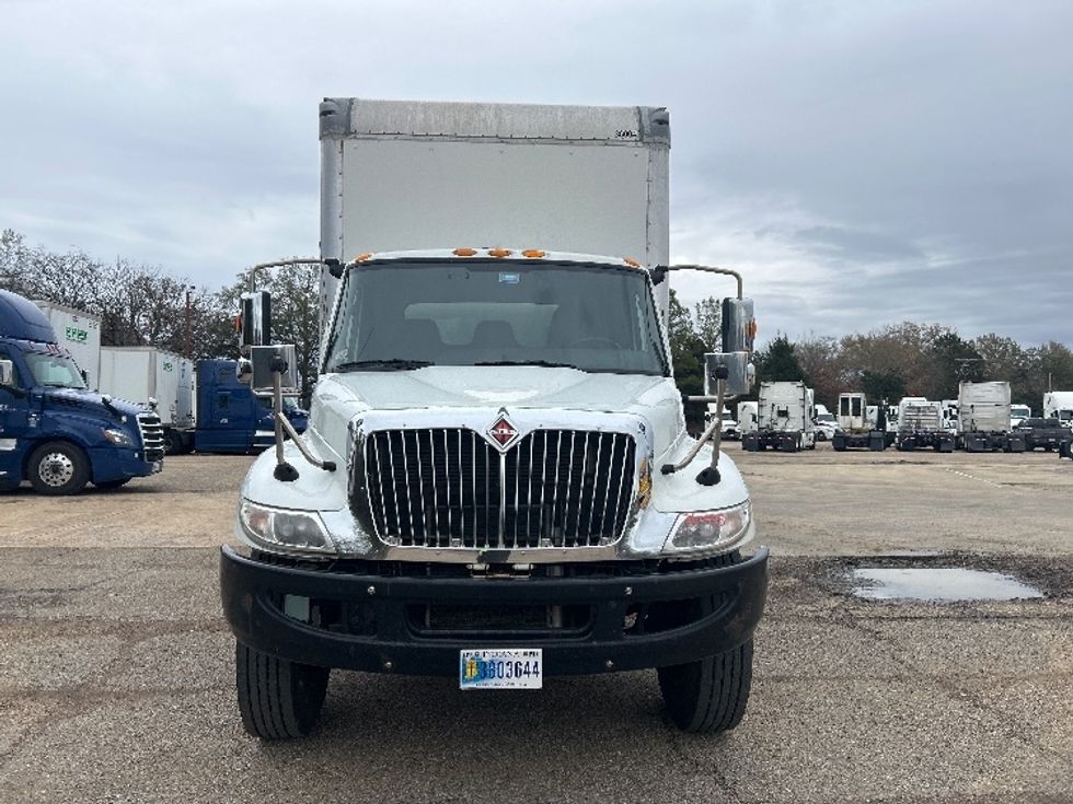 Medium Duty Box Truck-Light and Medium Duty Trucks-International-2020-MV607-Belden-MS-233,148\n\t\tmiles-$ 38,000 - Image 2
