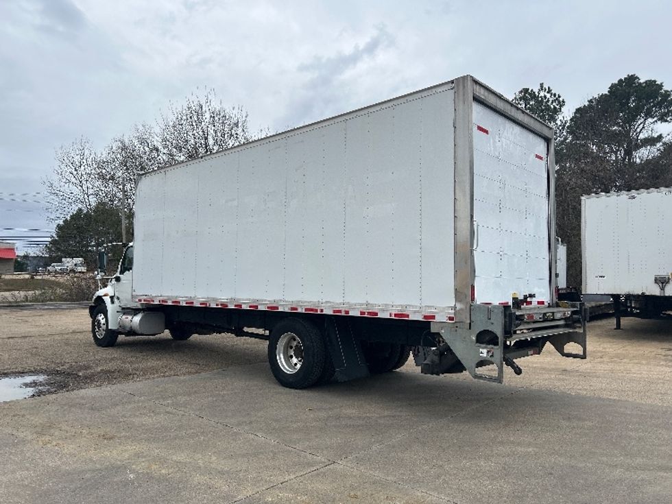 Medium Duty Box Truck-Light and Medium Duty Trucks-International-2020-MV607-Belden-MS-233,148\n\t\tmiles-$ 38,000 - Image 6