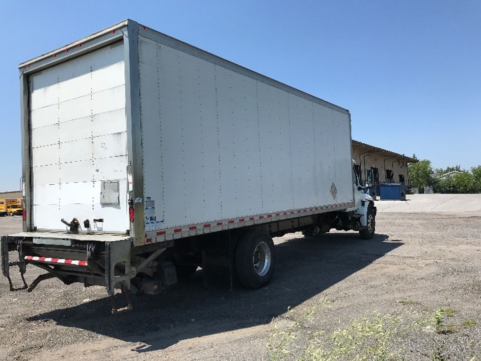 Medium Duty Box Truck-Light and Medium Duty Trucks-International-2020-MV607-Belleville-ON-298,093\n\t\tkm-$ 52,500 - Image 13