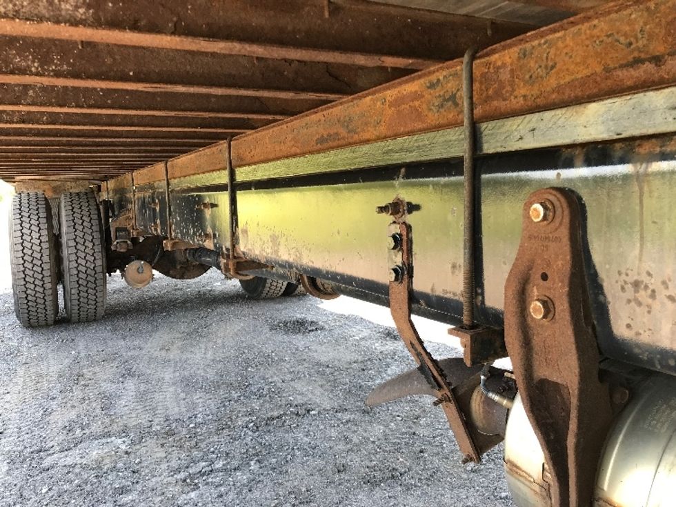 Medium Duty Box Truck-Light and Medium Duty Trucks-International-2020-MV607-Belleville-ON-298,093\n\t\tkm-$ 52,500 - Image 14