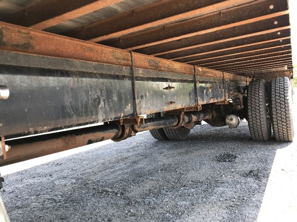 Medium Duty Box Truck-Light and Medium Duty Trucks-International-2020-MV607-Belleville-ON-298,093\n\t\tkm-$ 52,500 - Image 5