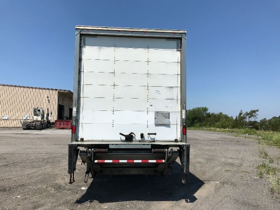 Medium Duty Box Truck-Light and Medium Duty Trucks-International-2020-MV607-Belleville-ON-298,093\n\t\tkm-$ 52,500 - Image 7