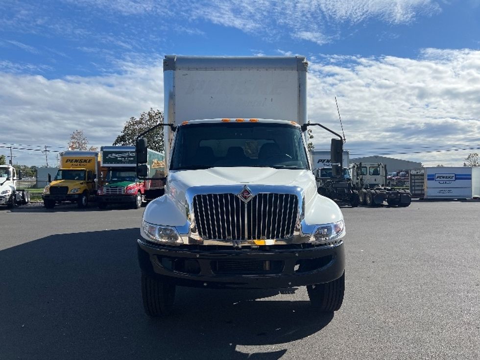 Medium Duty Box Truck-Light and Medium Duty Trucks-International-2020-MV607-Bensalem-PA-191,301\n\t\tmiles-$ 46,250 - Image 2