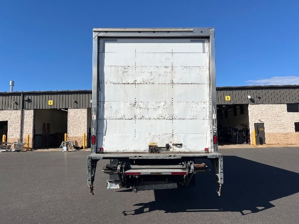 Medium Duty Box Truck-Light and Medium Duty Trucks-International-2020-MV607-Bensalem-PA-191,301\n\t\tmiles-$ 46,250 - Image 7