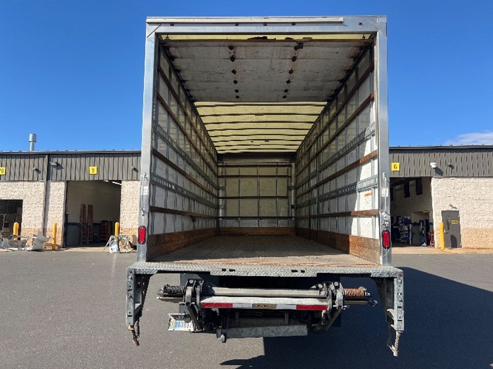 Medium Duty Box Truck-Light and Medium Duty Trucks-International-2020-MV607-Bensalem-PA-191,301\n\t\tmiles-$ 46,250 - Image 8