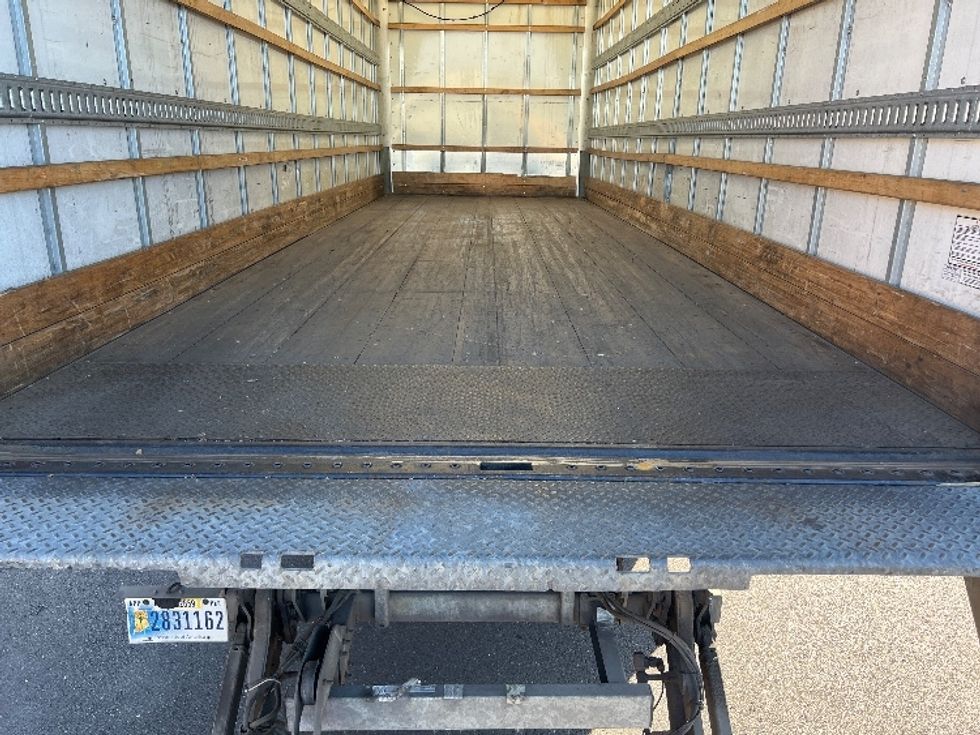 Medium Duty Box Truck-Light and Medium Duty Trucks-International-2020-MV607-Bensalem-PA-283,568\n\t\tmiles-$ 35,000 - Image 10